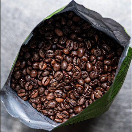 Caffè Partenope Scugnizzo en grain 1 kg, autre vue du paquet