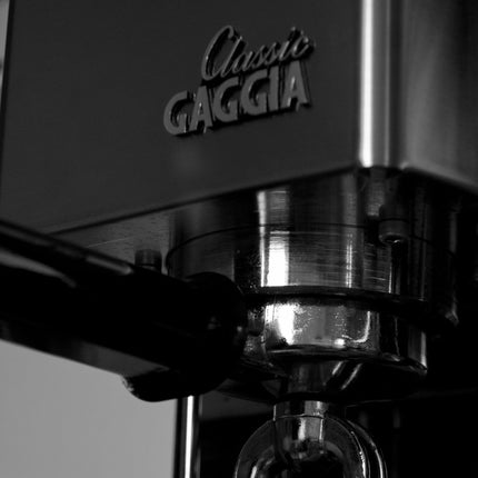 Gaggia Classic E24 Color Vibes - Noir d'Ivoire - Alba Caffè